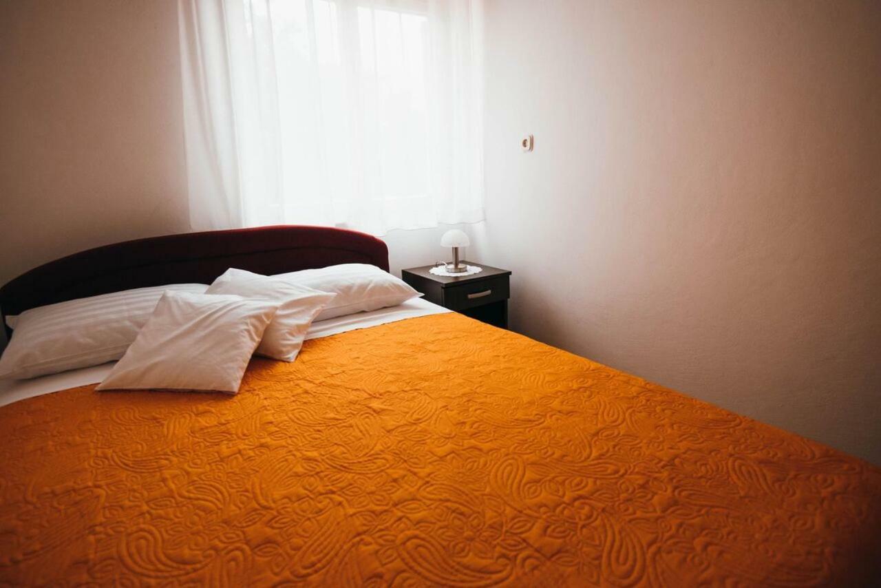 Apartmani Tamaris Vodice Exterior photo