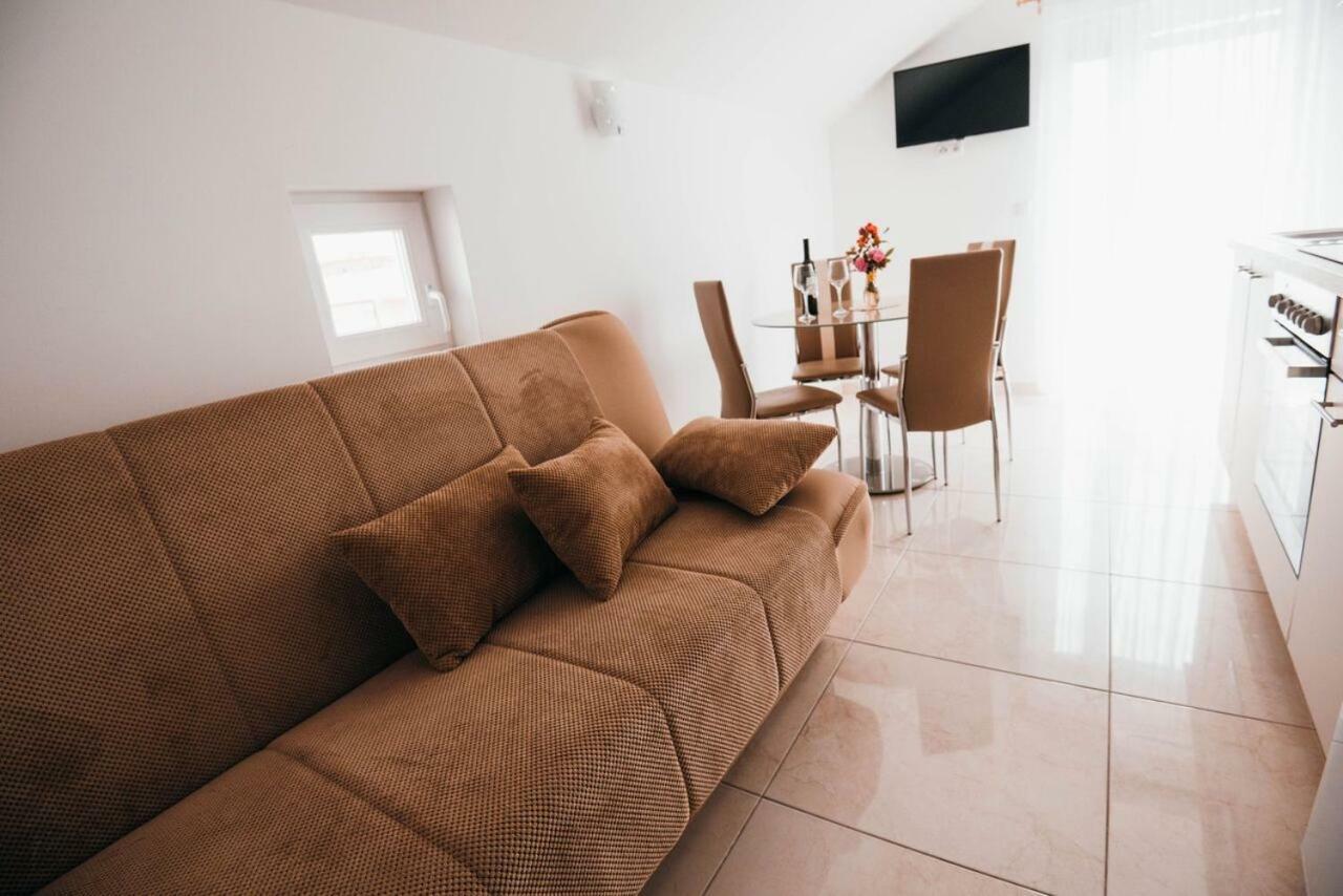 Apartmani Tamaris Vodice Exterior photo