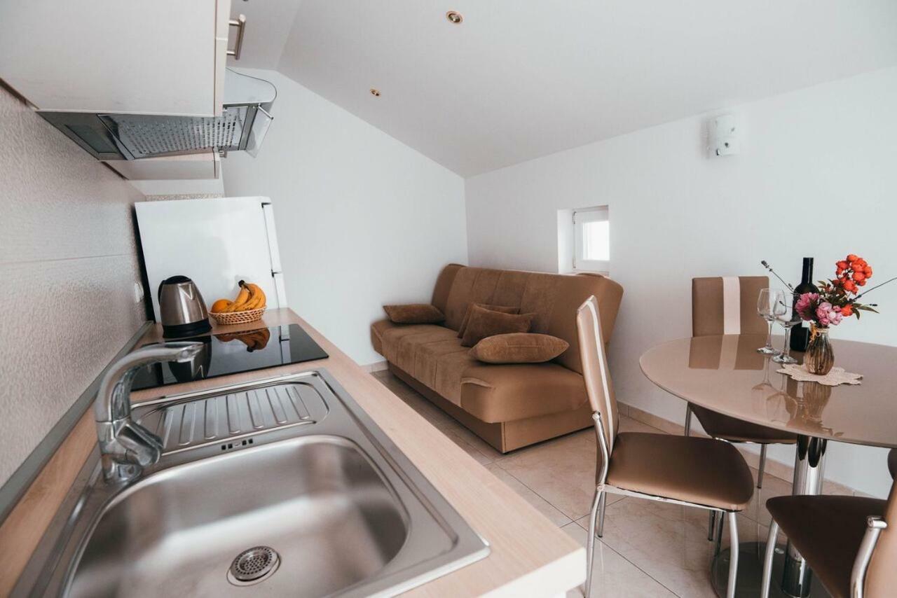 Apartmani Tamaris Vodice Exterior photo