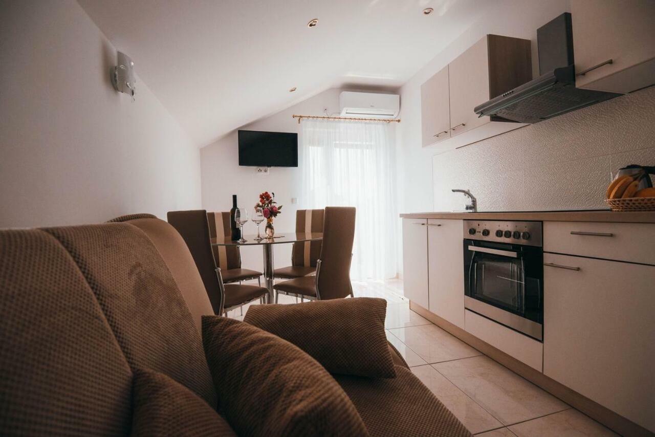 Apartmani Tamaris Vodice Exterior photo